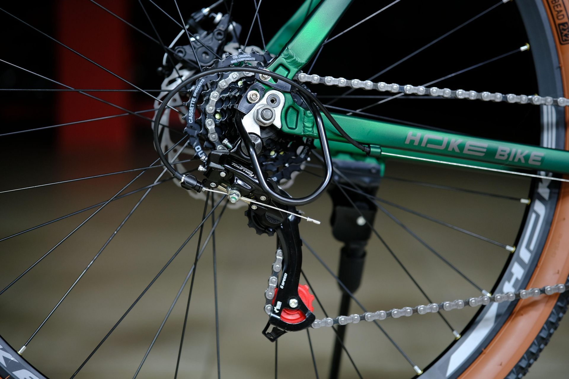 Задний переключатель Shimano Tourney TZ500 оригинал HOKE ONE MAX 29 матовый зелёный-чёрный 21